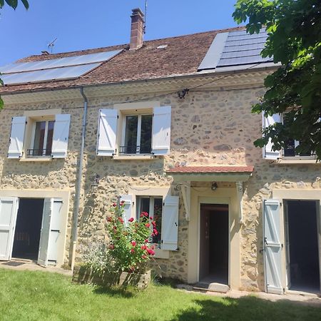 Maison De Caractere Le Rouchassier Saint-Laurent-du-Cros Exterior foto